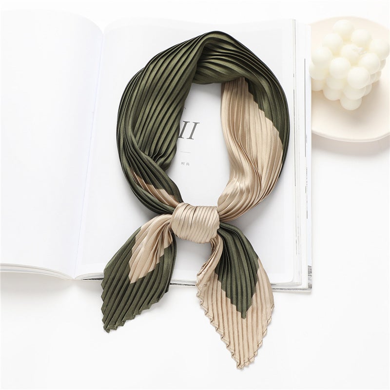 Simple color matching scarf women''s black and white professional scarf decorative scarf rhombus pleated all-match small square scarf pleated - Image 1
