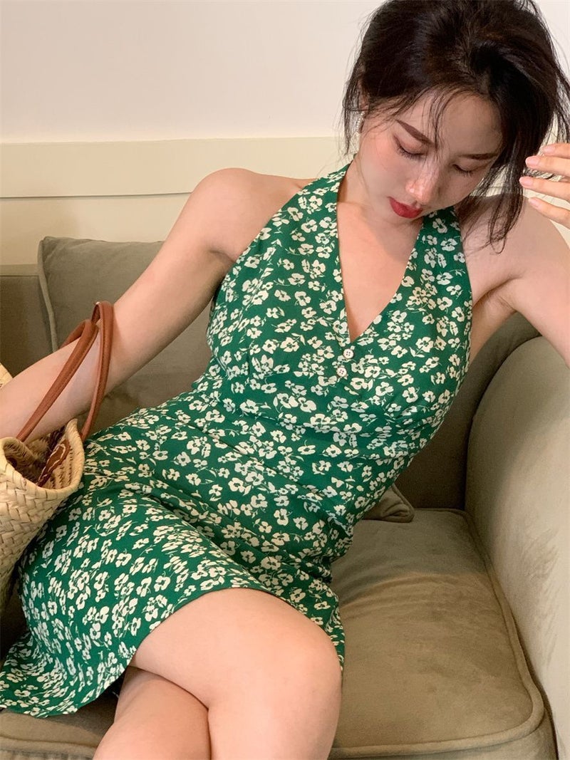 Cold Style Retro Floral Slip Skirt Womens Summer New Hot Girl Neck Design Niche Sweet Elegant dress Picture color