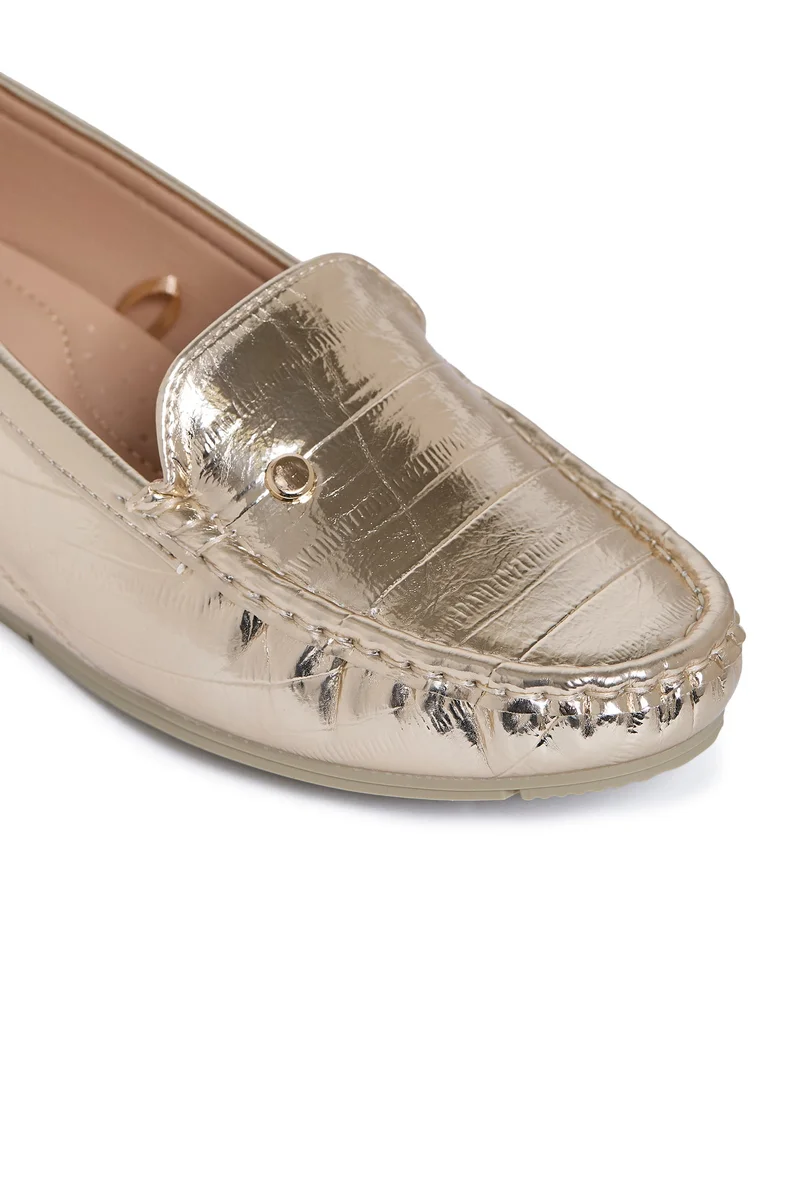 Geoomnii GOLD Geoomnii Closed Flat Shoes for Women – Comfortable Slip-On Ballet Flats for Office, Daily Wear & Casual Use for Women | Best Price UAE