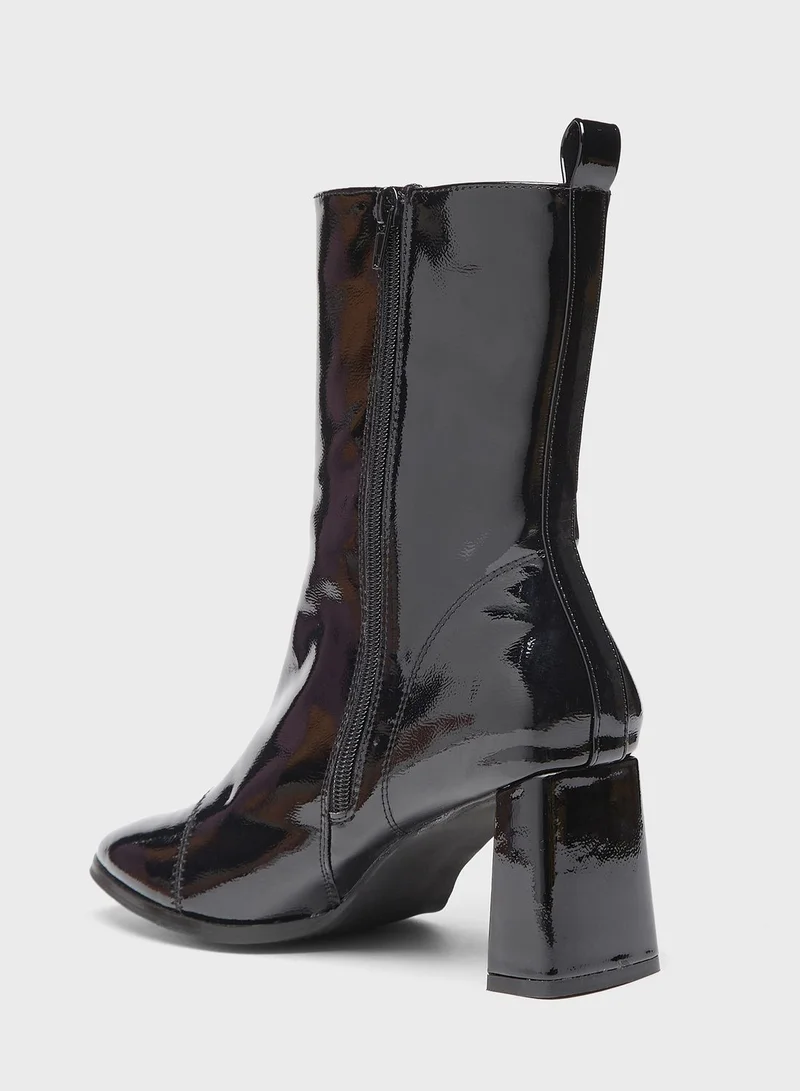 shoexpress Pointed Toe Ankle Boots