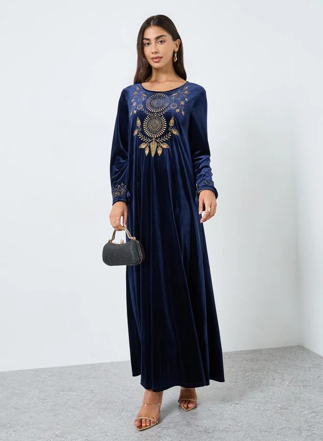 Amirah Velvet Look Embroidered Panel Jalabiya