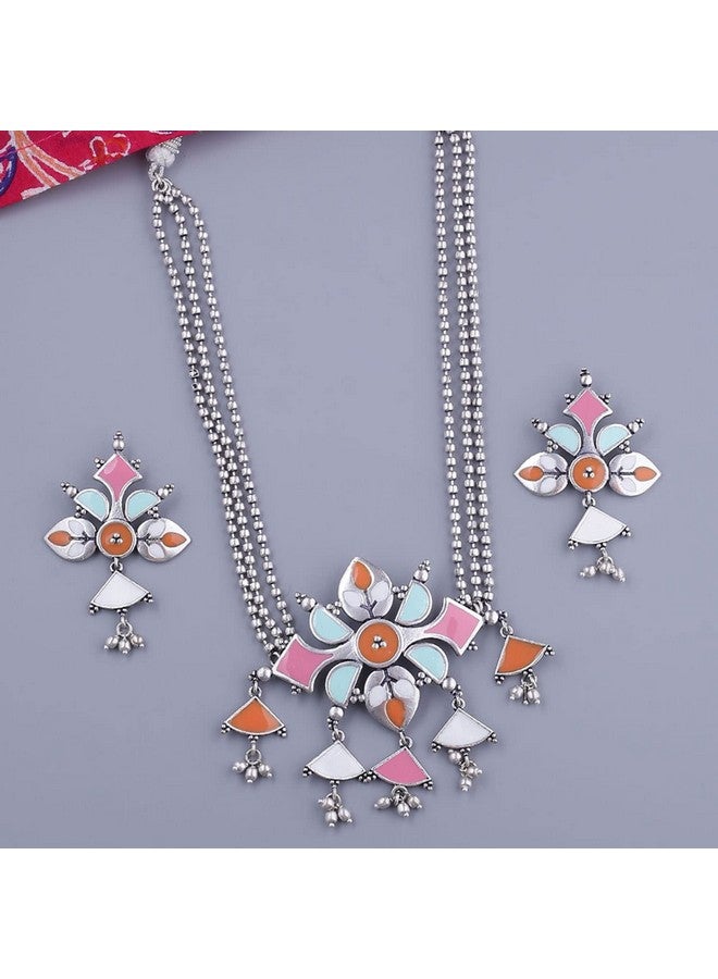 VOYLLA Bagh E Fiza Floral Necklace Set - Image 2
