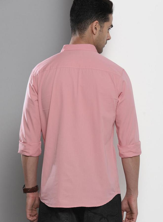 The Indian Garage Co Men Pink Solid Spread Collar Shirt - Image 3