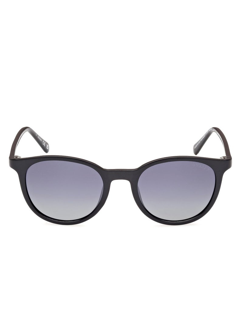 Guess GU00118 Men's Sunglasses - Image 2