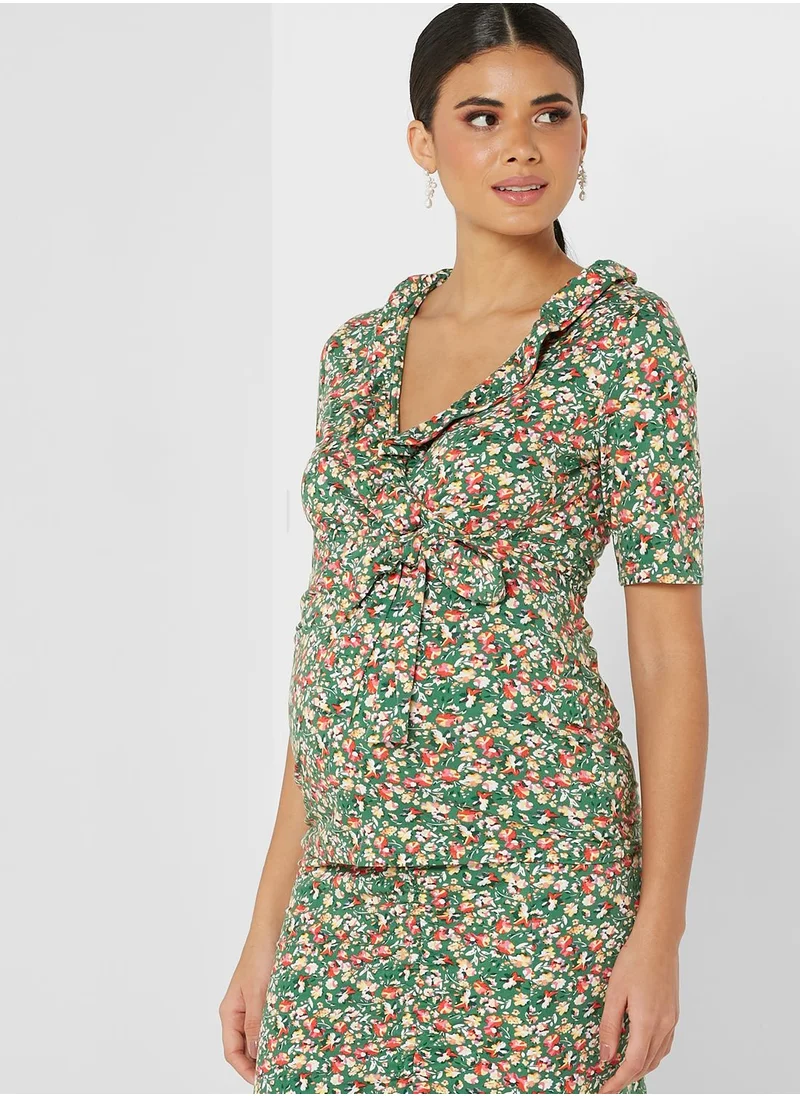 Mamalicious V-Neck Floral Printed Top