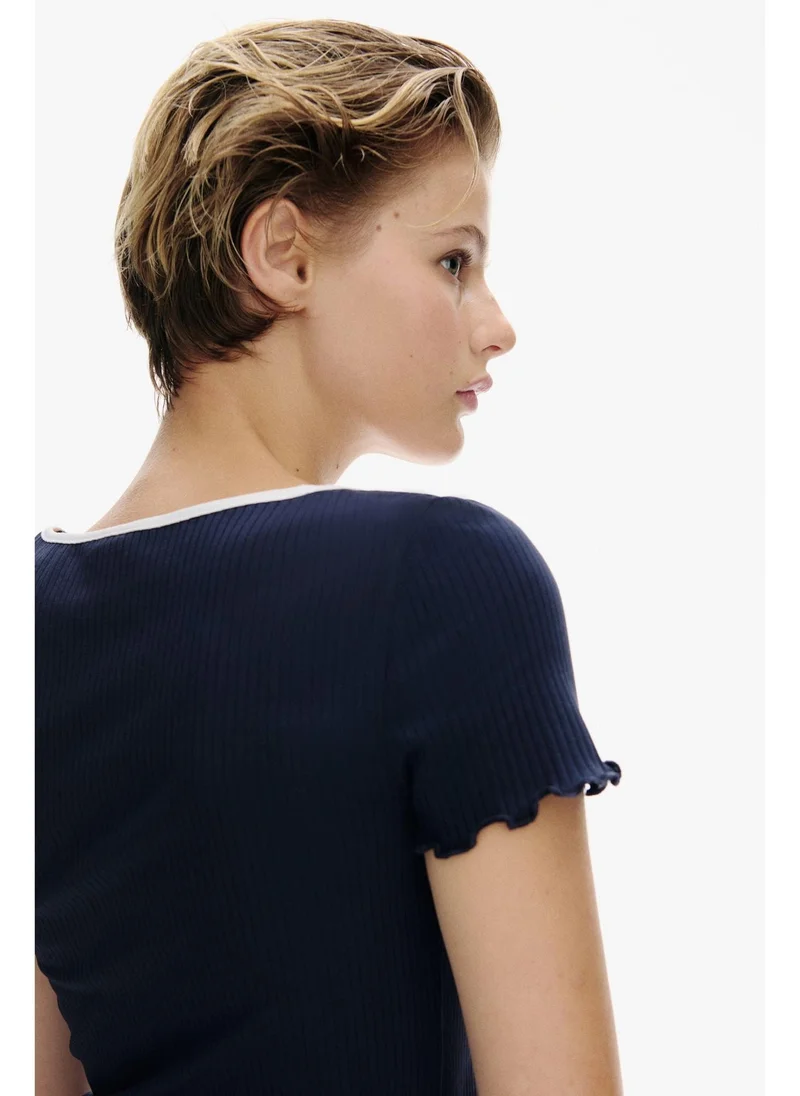 اتش اند ام Overlock-detail flared-skirt dress
