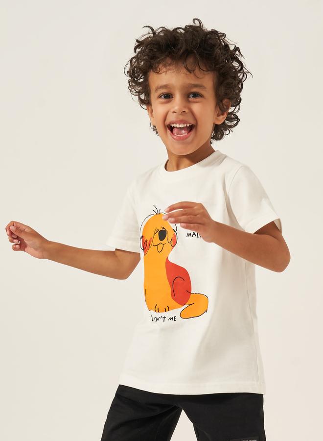 ستايلي تيشيرت ستايلي قصير بأكمام قصيرة وطبعة جرافيك - Image 1