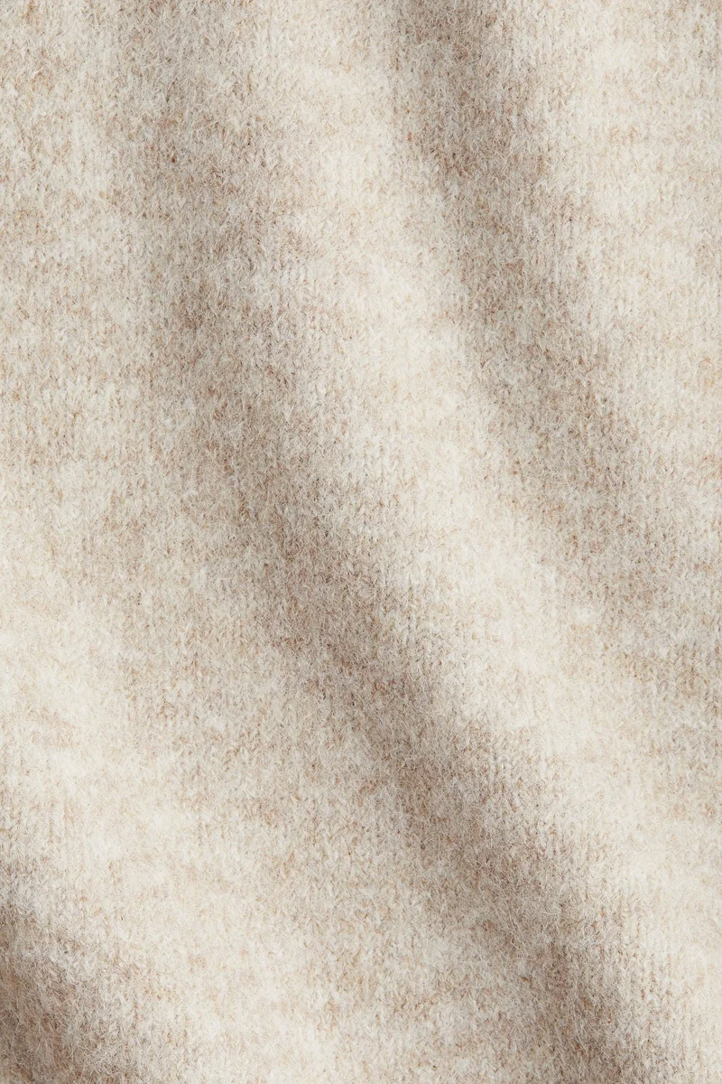 اتش اند ام كنزة محبوكة