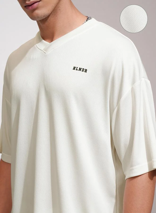 HIGHLANDER HIGHLANDER Solid Embroidered V-Neck Oversized T-Shirt