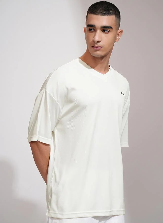 HIGHLANDER HIGHLANDER Solid Embroidered V-Neck Oversized T-Shirt