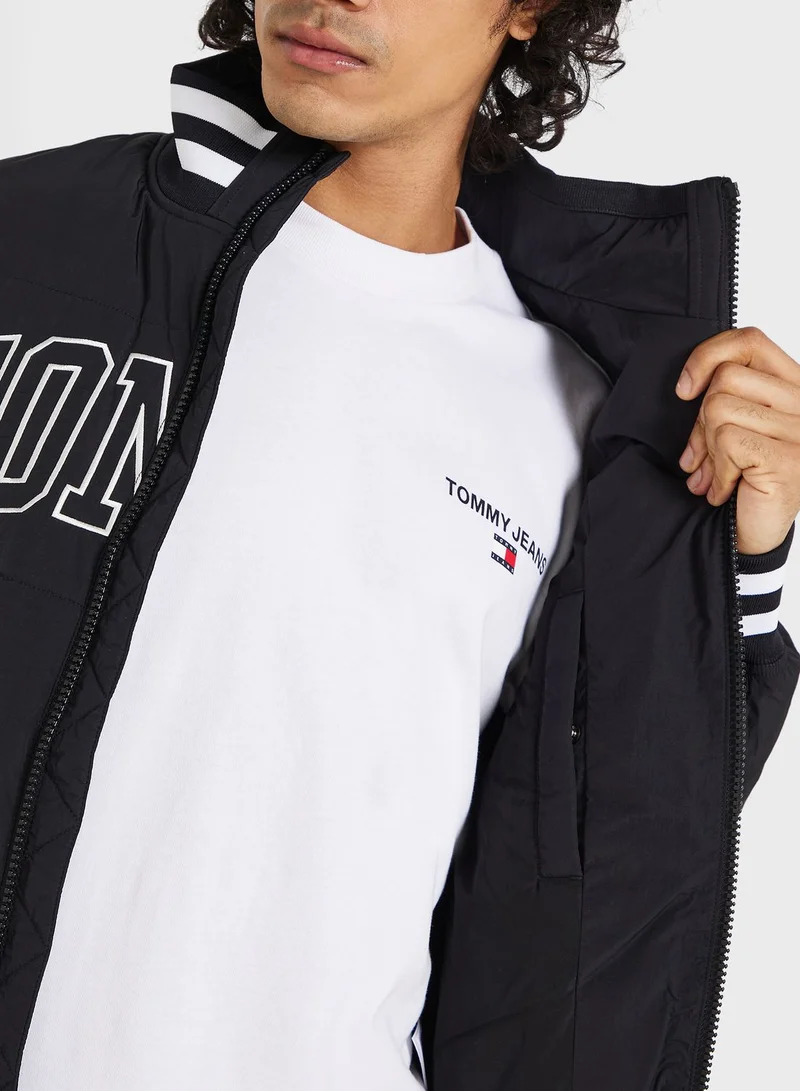 TOMMY JEANS Logo Graphic Puffer Jacket