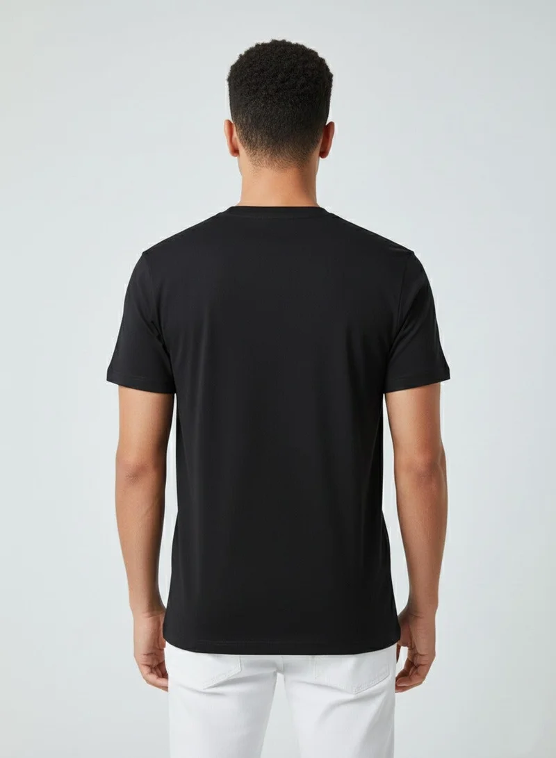 لعب البولو تيشيرت رجالي مطبوع أسود