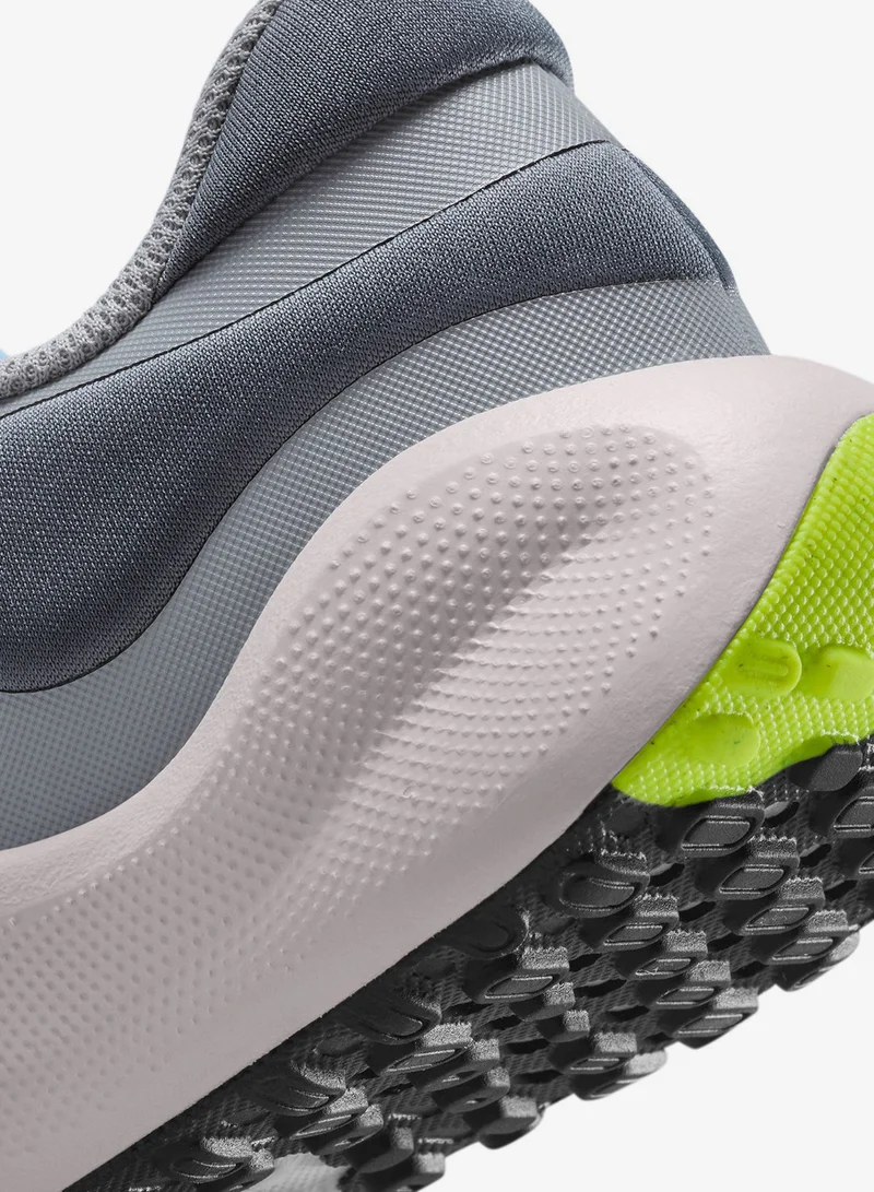 Nike Nike Revolution 7 Older Kids' Road Running Shoes