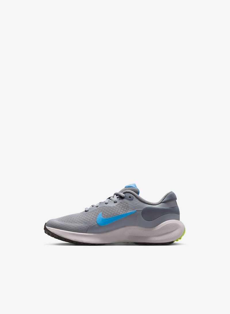 Nike Revolution 7 Older Kids' Road Running Shoes - Image 2