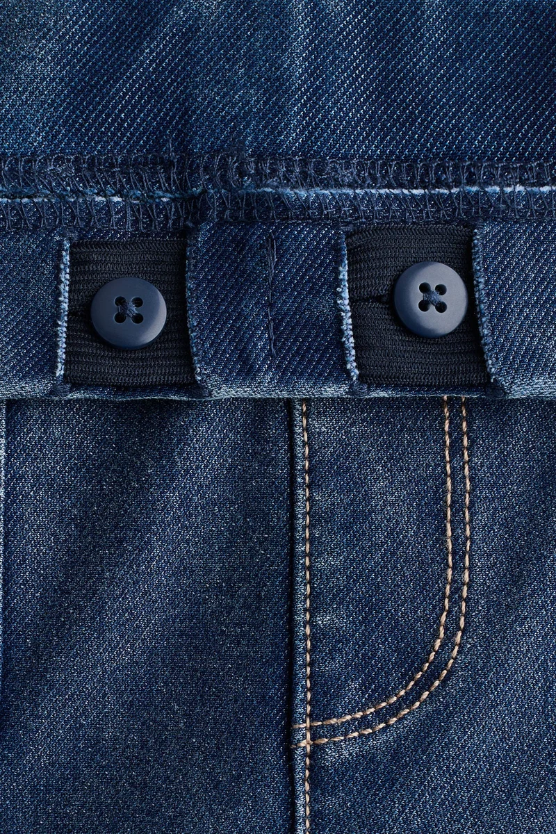 اتش اند ام جغينغز بقصة واسعة بمظهر الدنيم