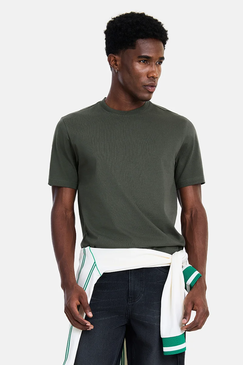 سنيتش Dark Grey Solid Half Sleeve Regular Fit Casual T-Shirt