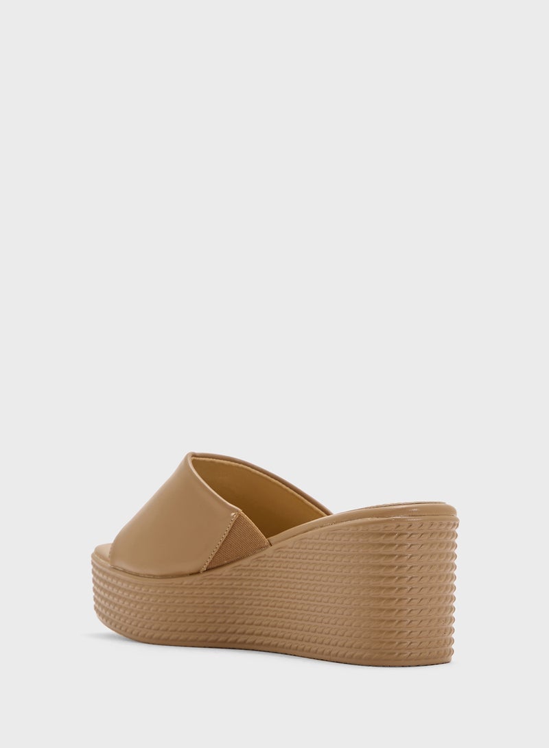 Clowse Casual Wedged Sandal  - Image 3