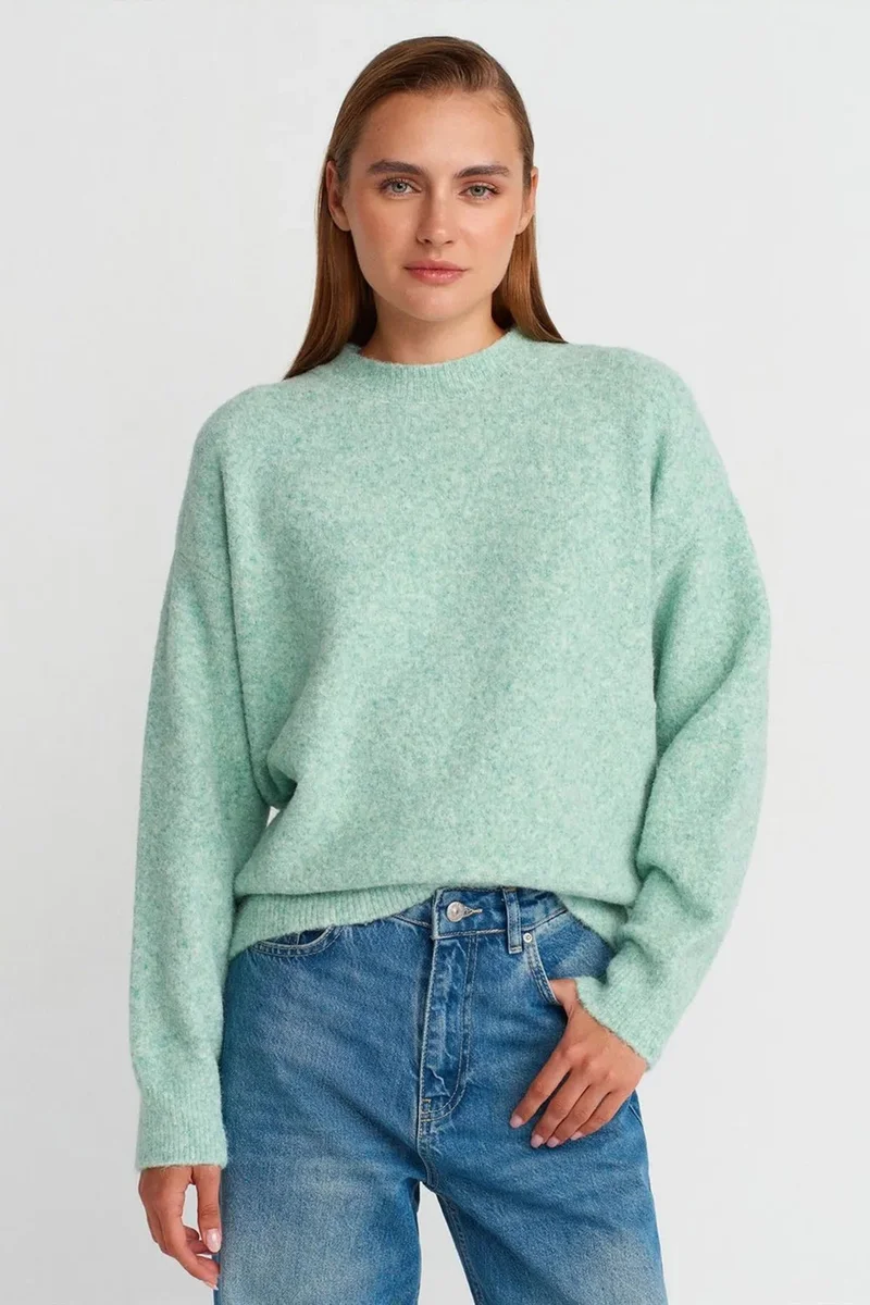 DILVIN Women's Solid Crew Neck Ribbed Sweater