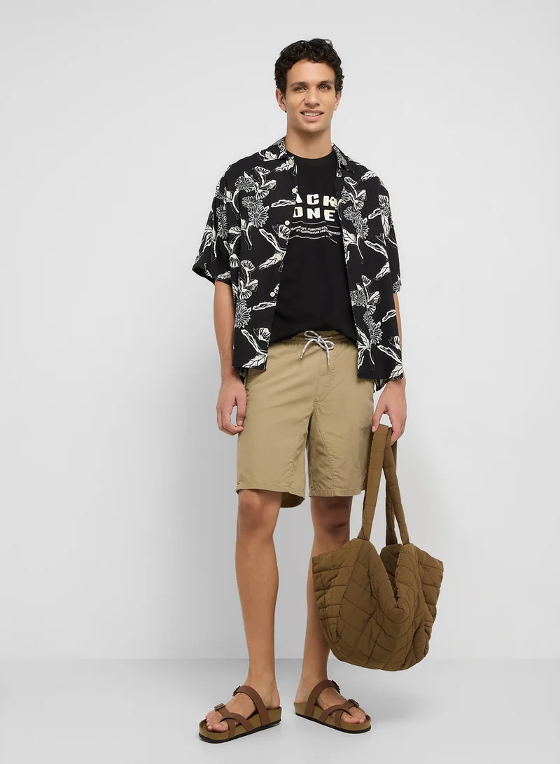 جاك اند جونز Essential Drawstring Shorts