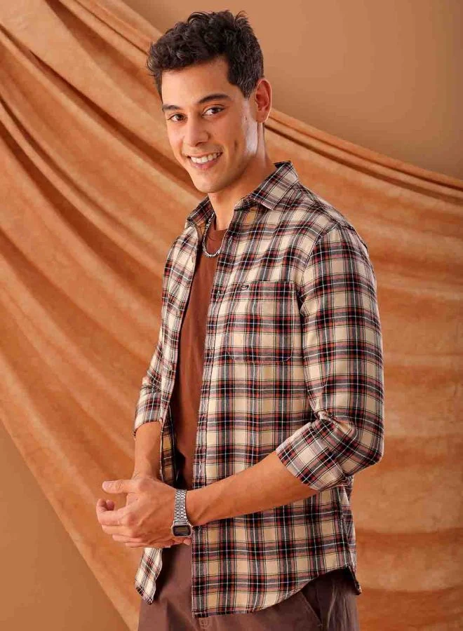 The Indian Garage Co Men Slim Fit Checkered Full Sleeves Cutaway Collar Casual Shirt