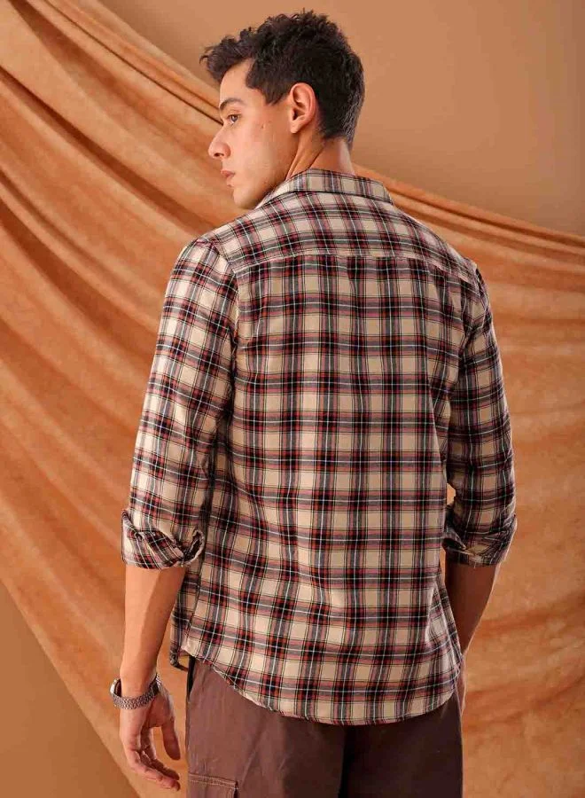 The Indian Garage Co Men Slim Fit Checkered Full Sleeves Cutaway Collar Casual Shirt