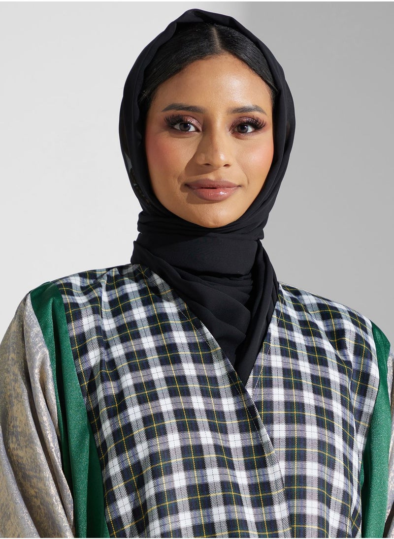 Khizana - Embroidered Detail Abaya With Sheila - Image 1