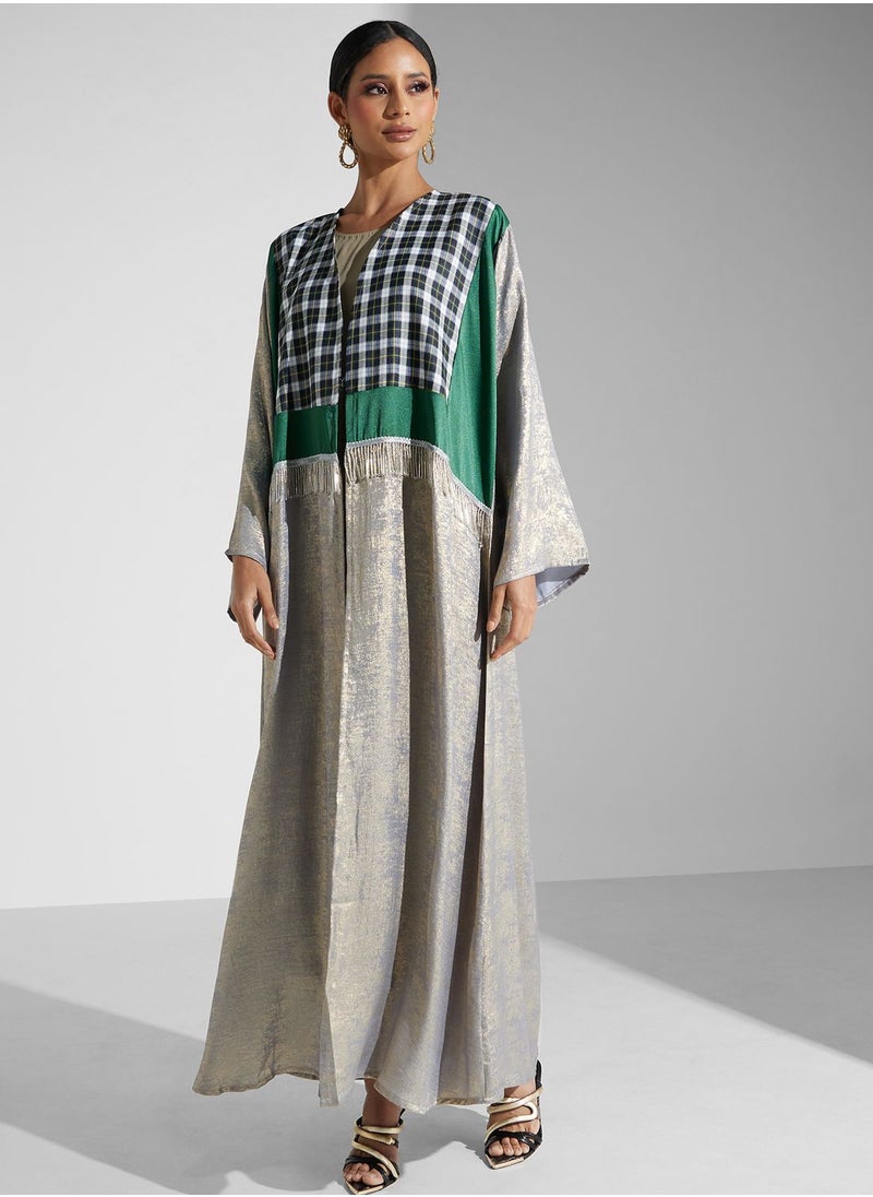 Khizana - Embroidered Detail Abaya With Sheila - Image 1