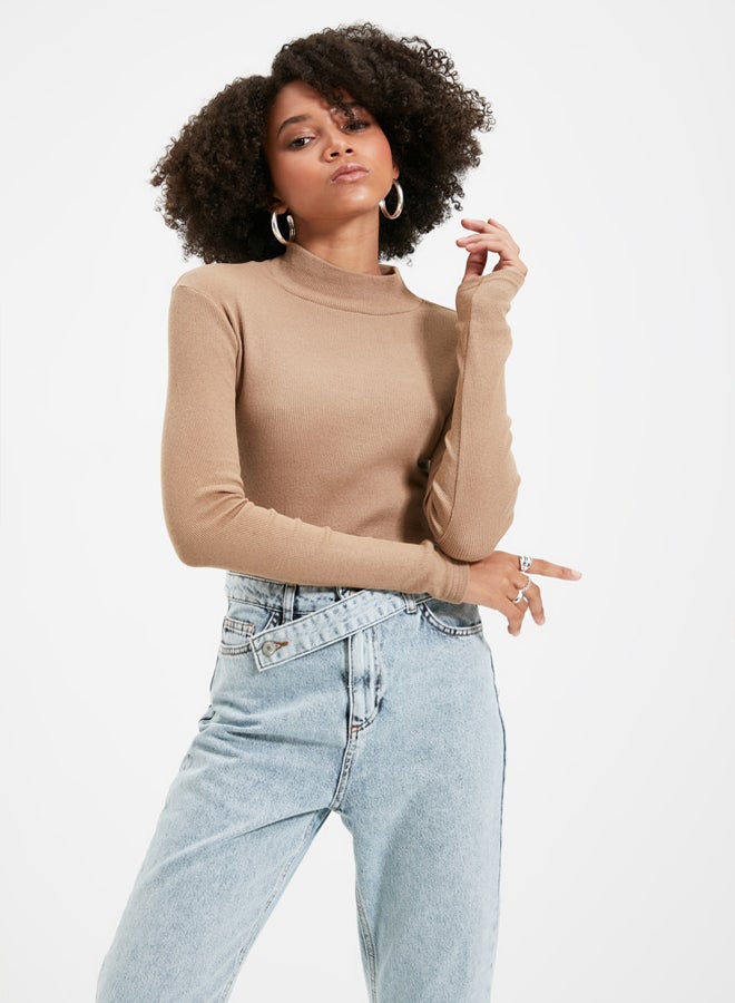 trendyol Slim Fit Blouse - Image 1