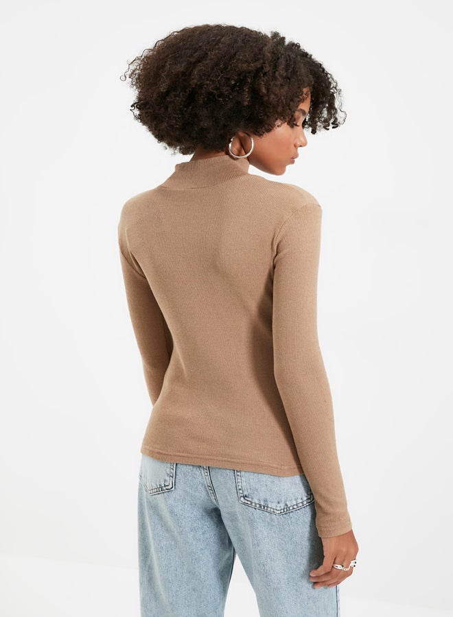 trendyol Slim Fit Blouse - Image 5