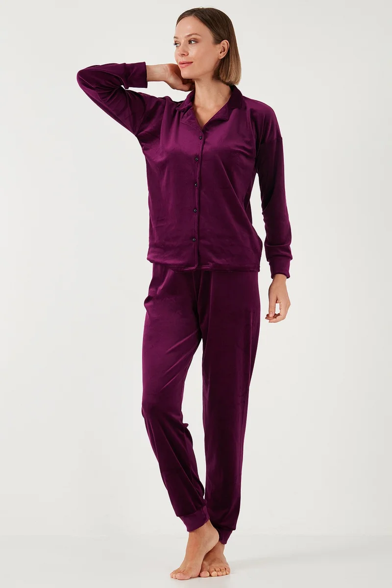 ليلا Regular Fit Shiny Velvet Ribbed Pajama Set Women's Pajama Set 6097110