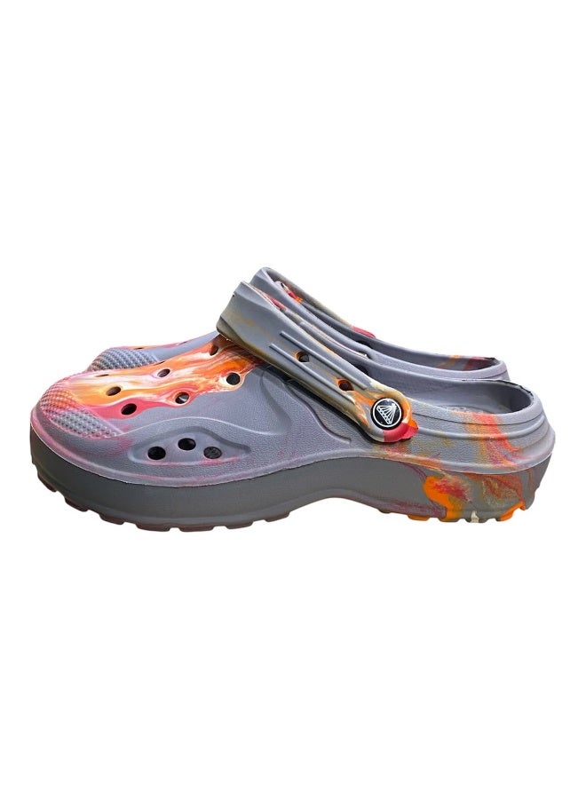 Comfortable clogs – lightweight with a modern design – easy to wear - Image 1