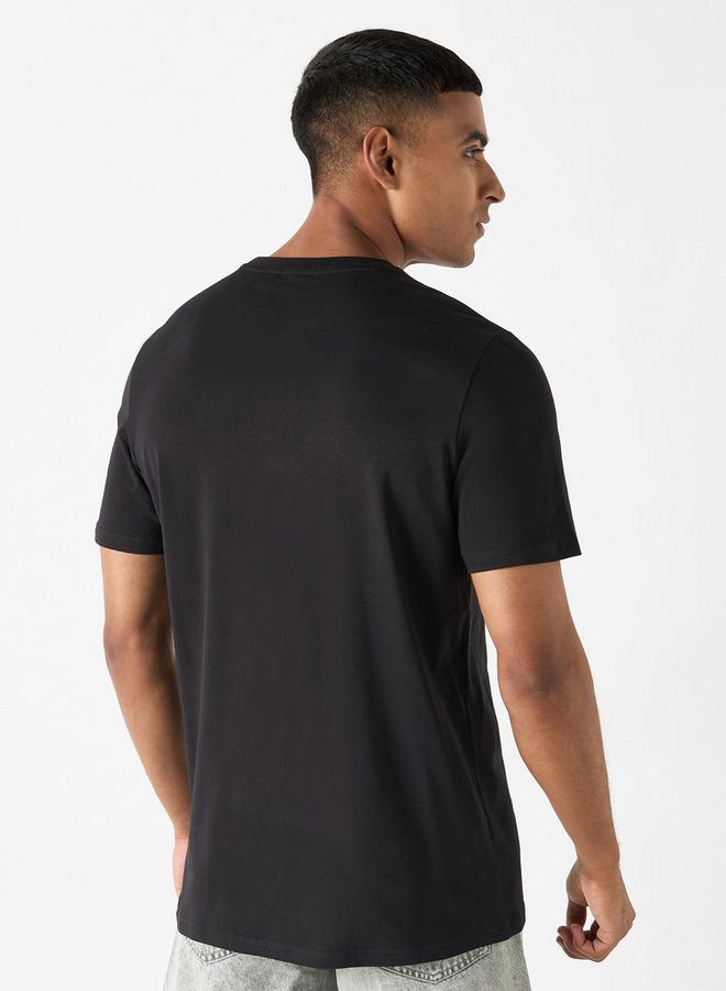 اس بي كاركترز تيشيرت بياقة ضيقة وأكمام قصيرة وطبعات - Image 3