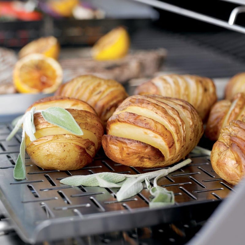 Weber Deluxe Grilling Pan - Image 2
