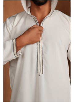 Yigo by Mariam Qamis Bakary – White Hooded Men’s Qamis – Lightweight Zibda Fabric | Classic Omani Design | Mens Thobes  - Image 3