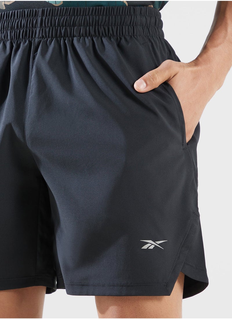 Reebok - Essential Shorts - Image 1