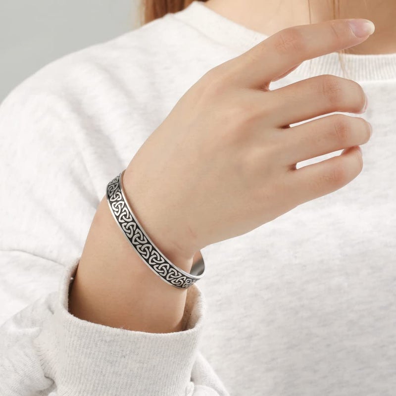 VASSAGO Celtic Knot Bangle Bracelet Mens Cuff Bracelet Celtic Trinity Bracelet Celtic Viking Norse Bracelet Stainless Steel Vintage Cuff Bangle Amulet Bracelet Jewelry Gifts for Men Women, Black - Image 2