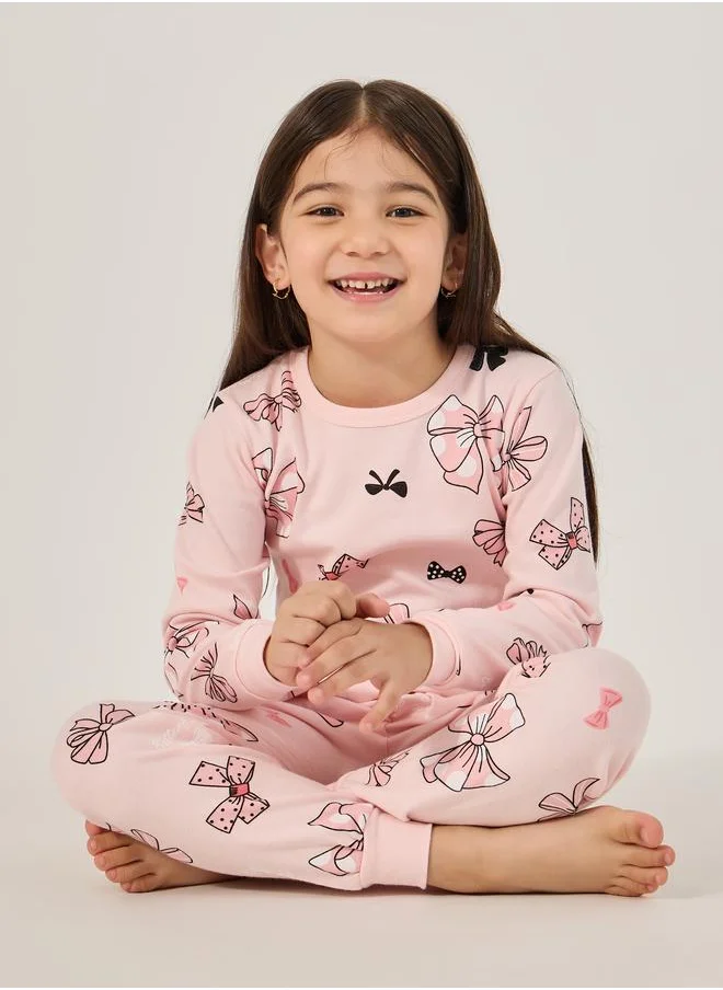 Styli Styli All-Over Print Round Neck T-Shirt and Pyjama Set