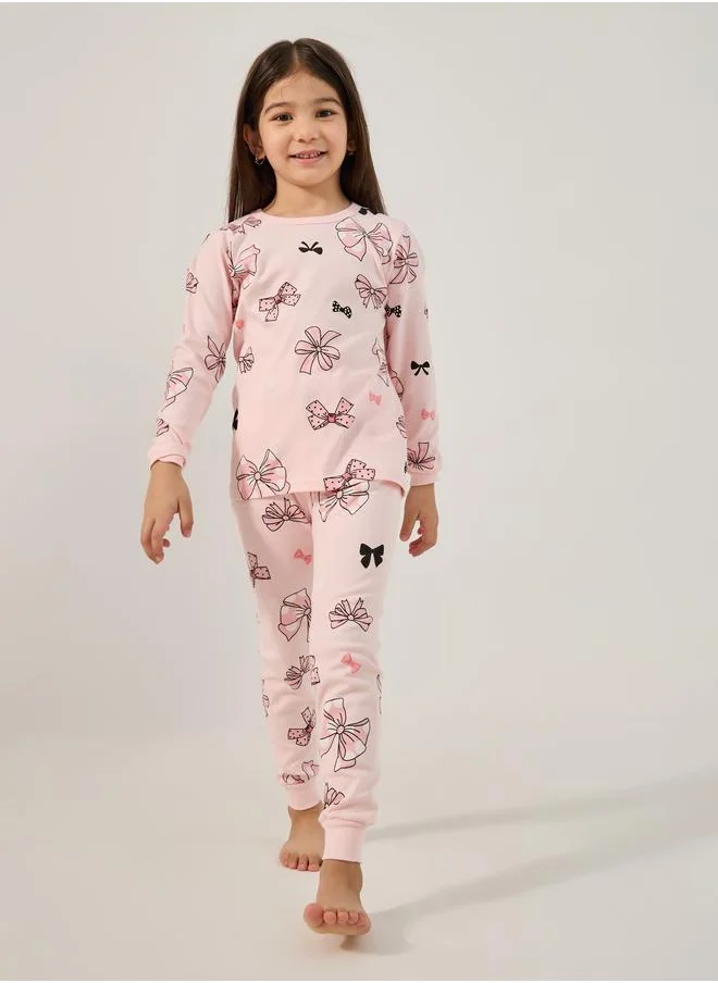 Styli Styli All-Over Print Round Neck T-Shirt and Pyjama Set