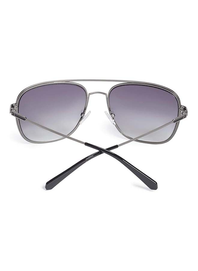 GUESS Unisex Aviator Large Sunglasses with Smoked Lenses - GU6960 07C 60mm - Image 4