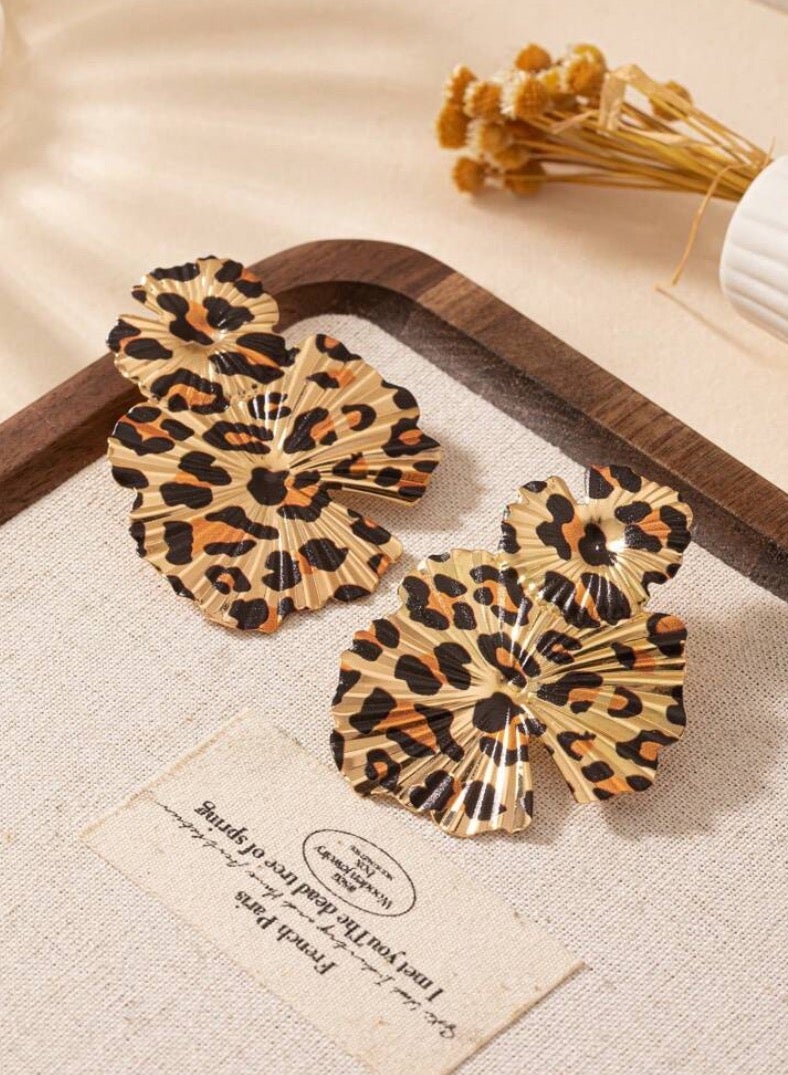 إيكوال حلق اذن نسائي دائري بتصميم ترندي وأنيق وعالي الجودة - Image 5