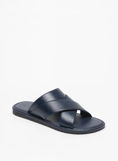 shoexpress Solid Slip On Cross Strap Arabic Sandals