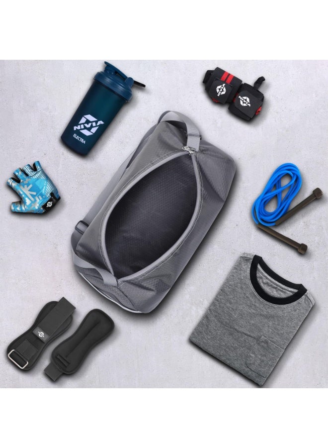 Nivia Basic Duffle Polyester Bag for Men & Women, Gym Bags, Adjustable Shoulder Strap, Side Mesh Pocket, Gym Duffle Bag (Grey),Capacity-11 liters - Image 5