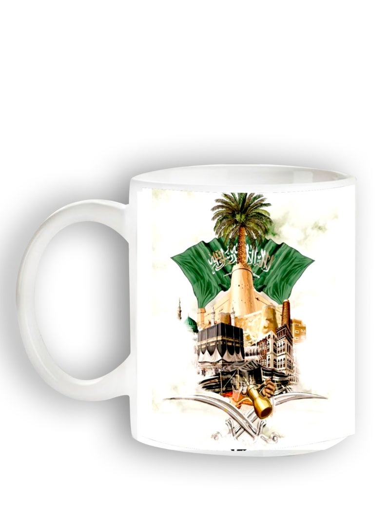 حكاية شمعة مج من السيراميك بطبعة تصميم "هوية السعودية" بلون أبيض - Image 2