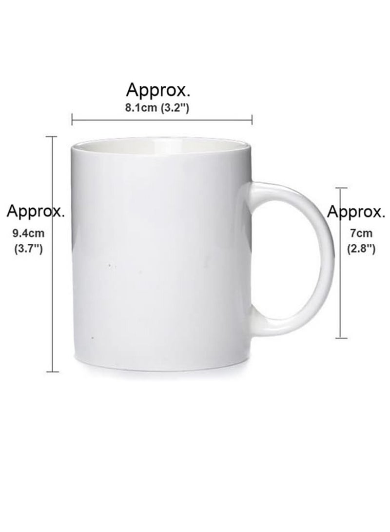 حكاية شمعة مج من السيراميك بطبعة تصميم "هوية السعودية" بلون أبيض - Image 3