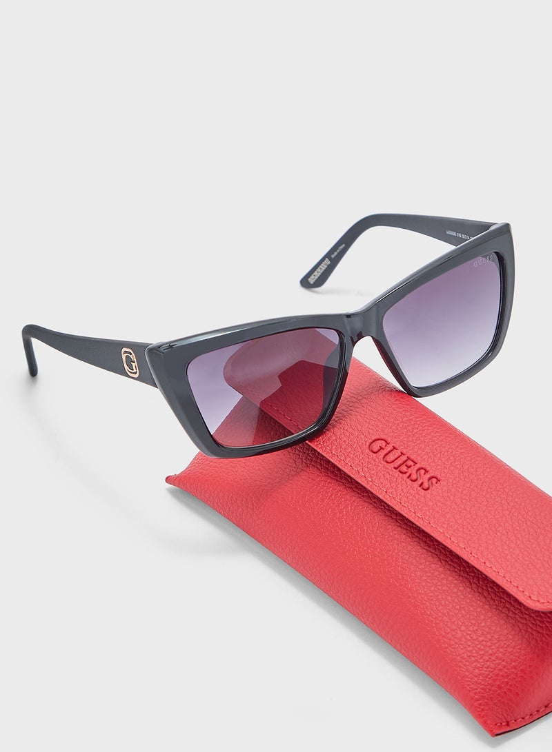 GUESS Uv Protector Wayfarers Sunglasses - Image 5