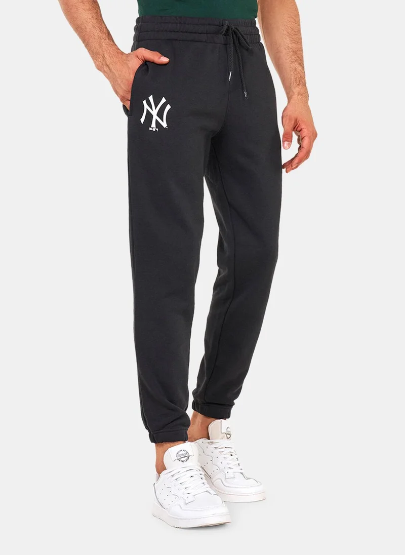 NEW ERA New York Yankees MLB Team Logo Joggers