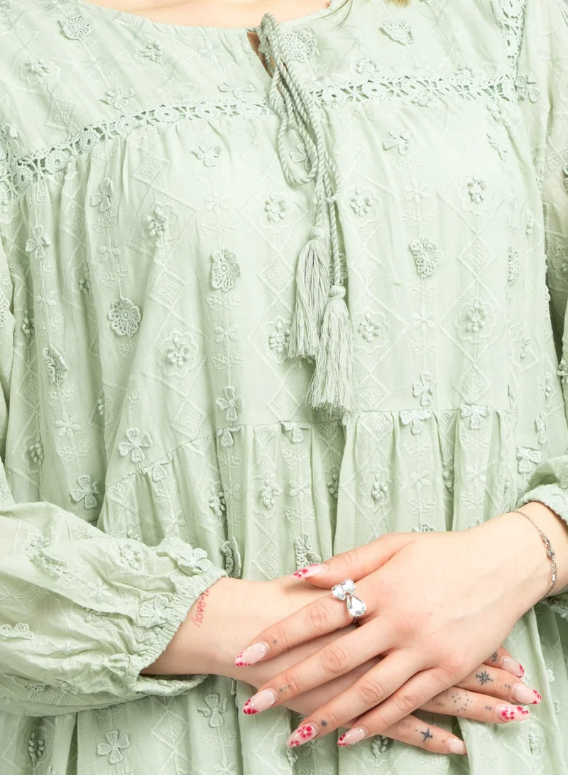 IKKXA Delicate Design  Short Jalabiya CJ1087 Green