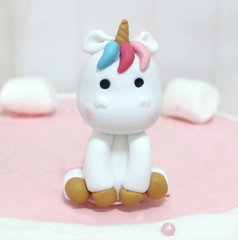 Beauenty Unicorn Shaped Cake Topper - Image 4