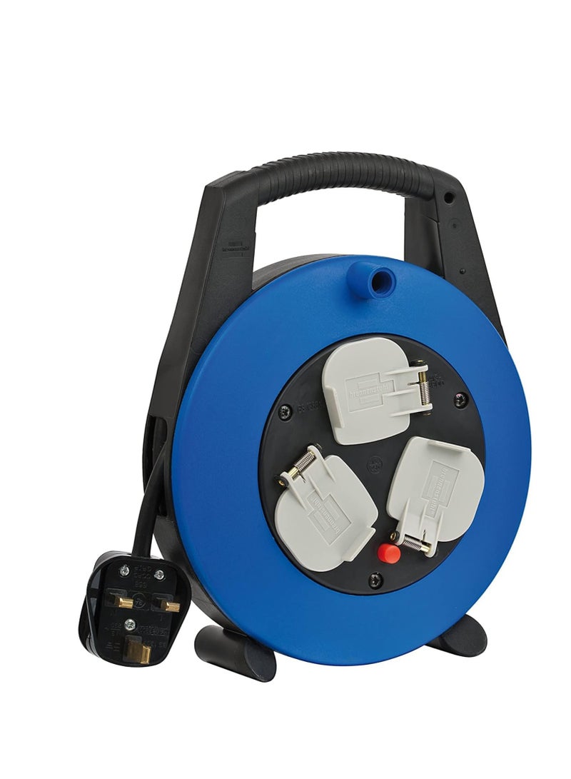 Brennenstuhl Vario Line Multistandard 3-Way Socket Cable Box (5m Cord, Universal Plug Compatible – BS, US, EURO, with Carry Handle, Made in Germany) - Image 1