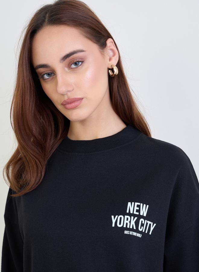 ستايلي سويت شيرت واسع أسود بطبعة كتابة - Image 4